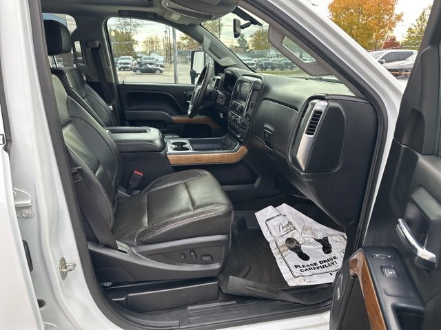 Used 2018 Chevrolet Silverado 3500 LTZ image 18