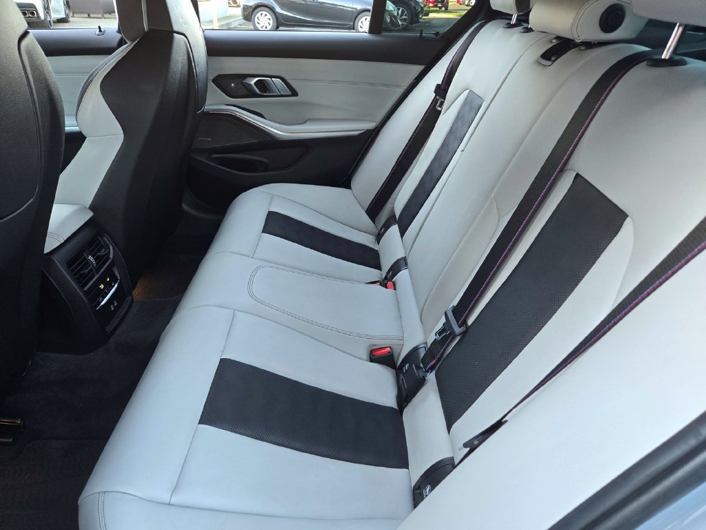 Used 2021 BMW M3 Competition w/ Executive Package RWD image 19
