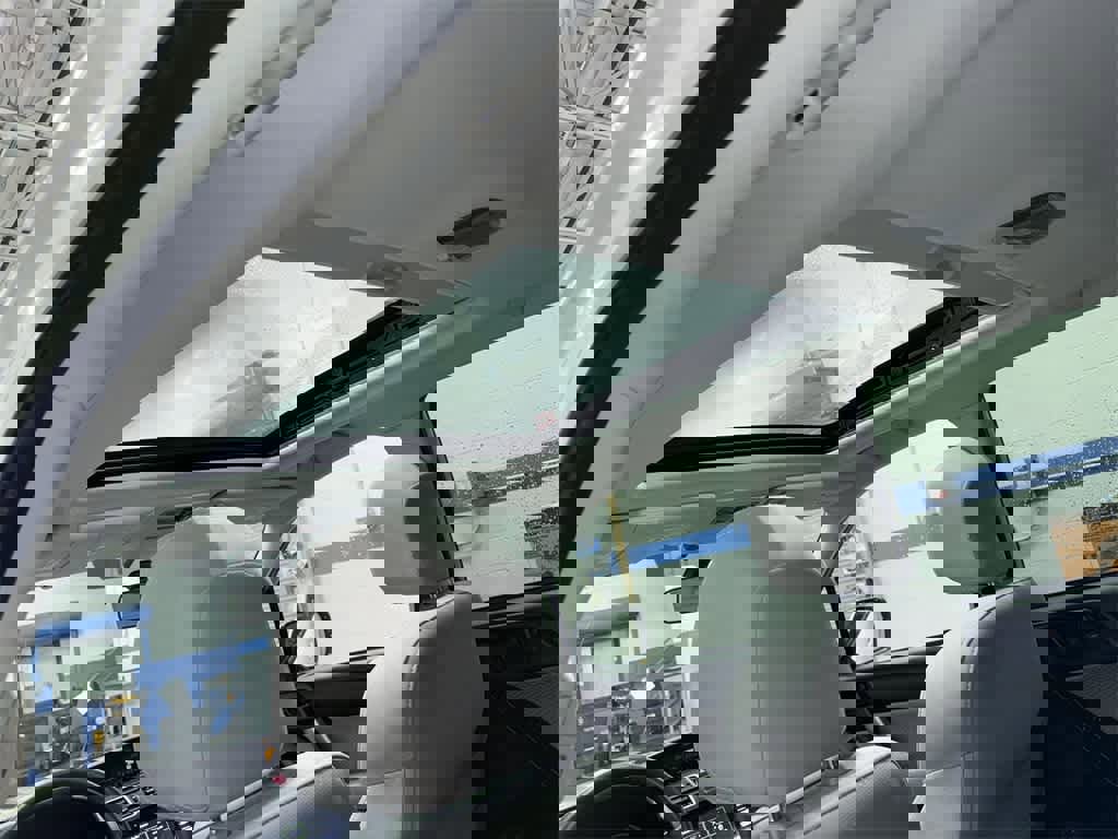 Used 2017 Subaru Forester 2.5i Premium image 24