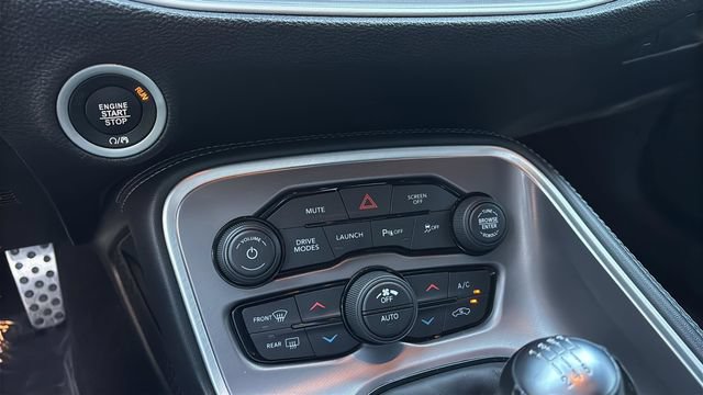 Used 2022 Dodge Challenger R/T Scat Pack RWD image 28