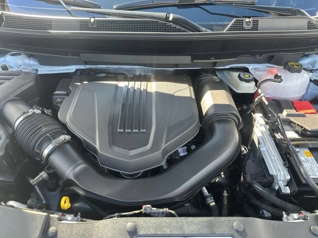 New 2026 Chevrolet Traverse LT w/ Sun and Wheel Package FWD image 36