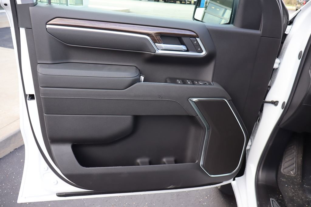 New 2026 Chevrolet Silverado 1500 LT AWD/4WD image 4