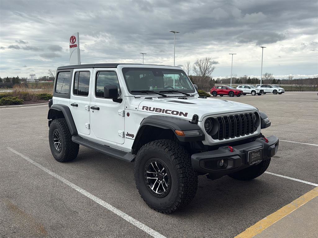 Used 2024 Jeep Wrangler Unlimited Rubicon w/ XTREMEE 35" Tire Package AWD/4WD image 2