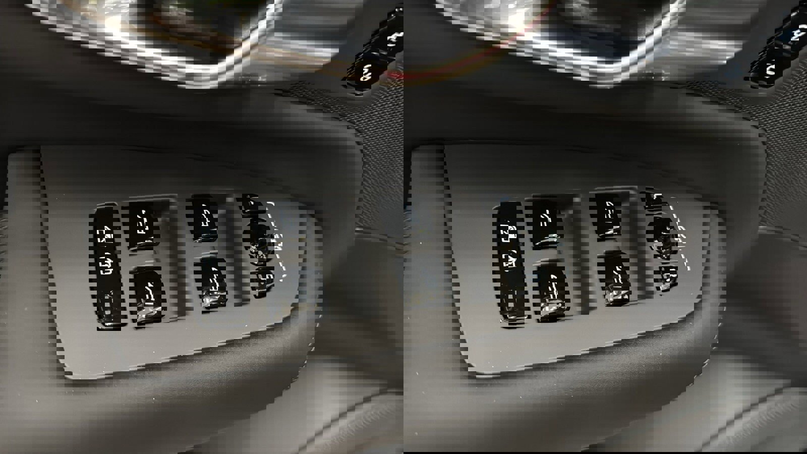 New 2026 Volvo XC90 T8 Ultra w/ Protection Package Premier image 22