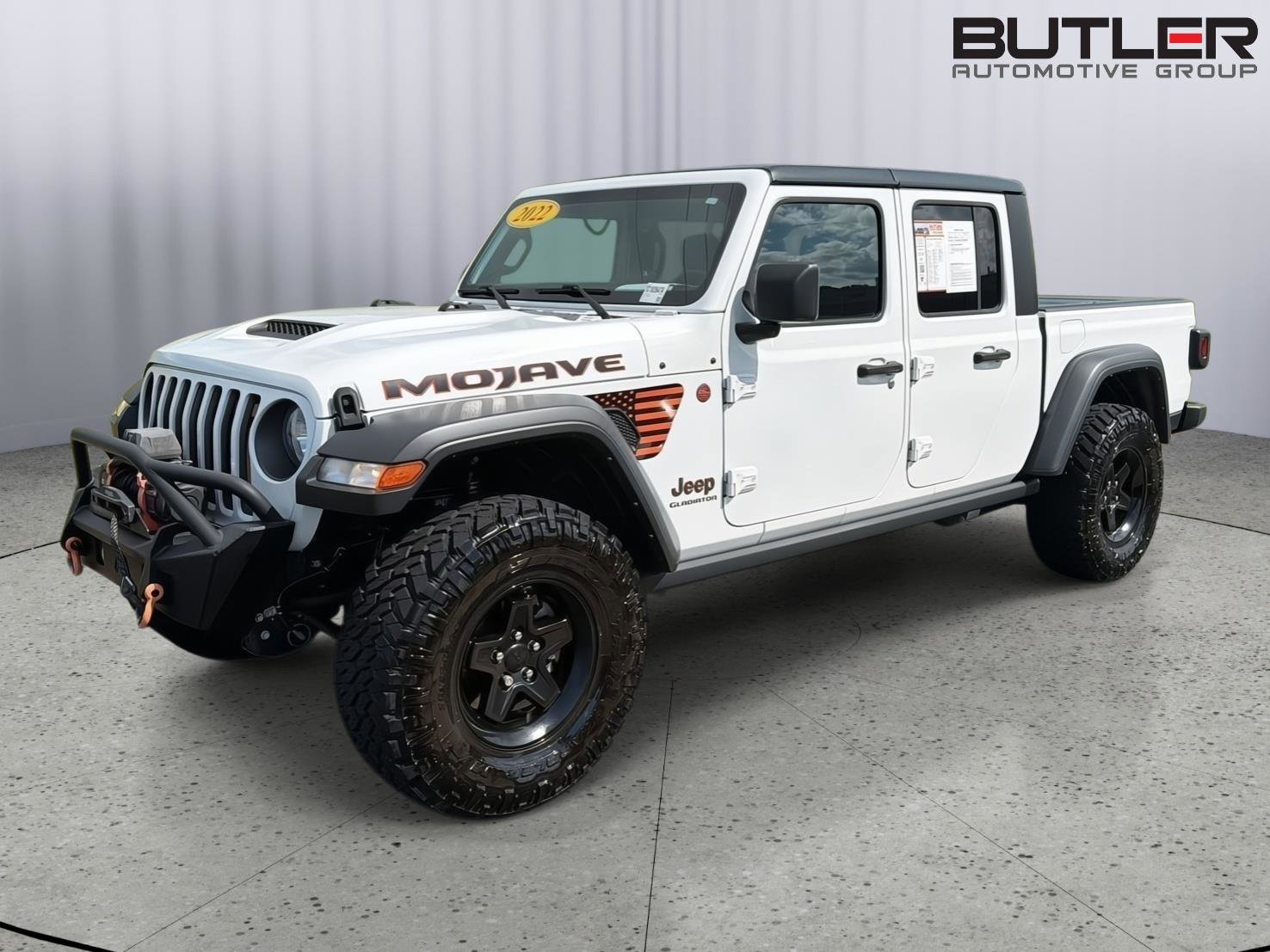 Used 2022 Jeep Gladiator Mojave w/ Cold Weather Group AWD/4WD image 2