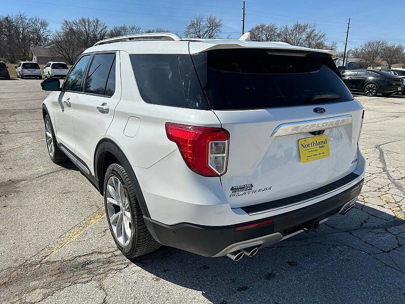 Used 2021 Ford Explorer Platinum w/ Equipment Group 601A image 4