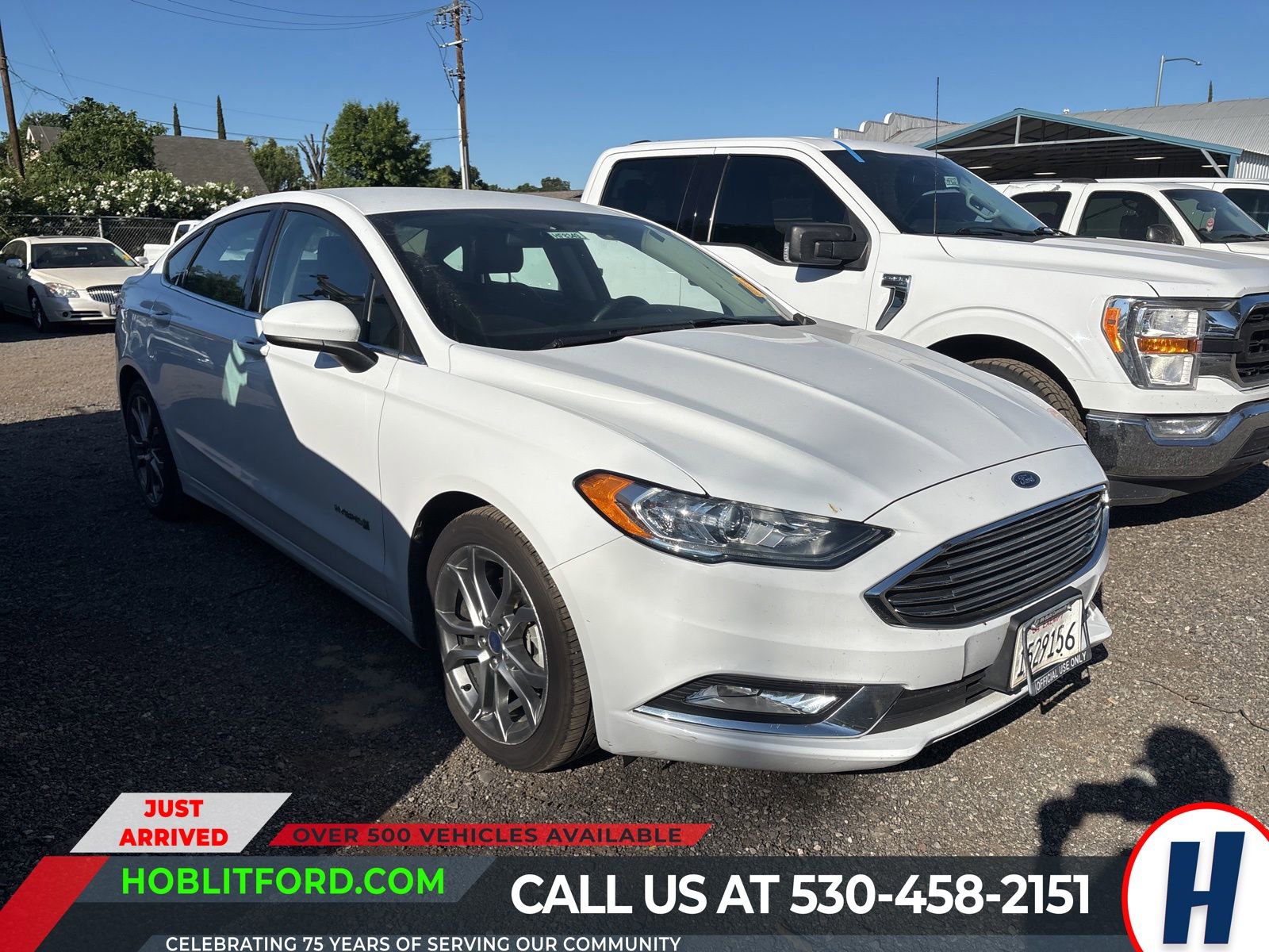 Used 2017 Ford Fusion SE w/ Equipment Group 601A FWD image 1