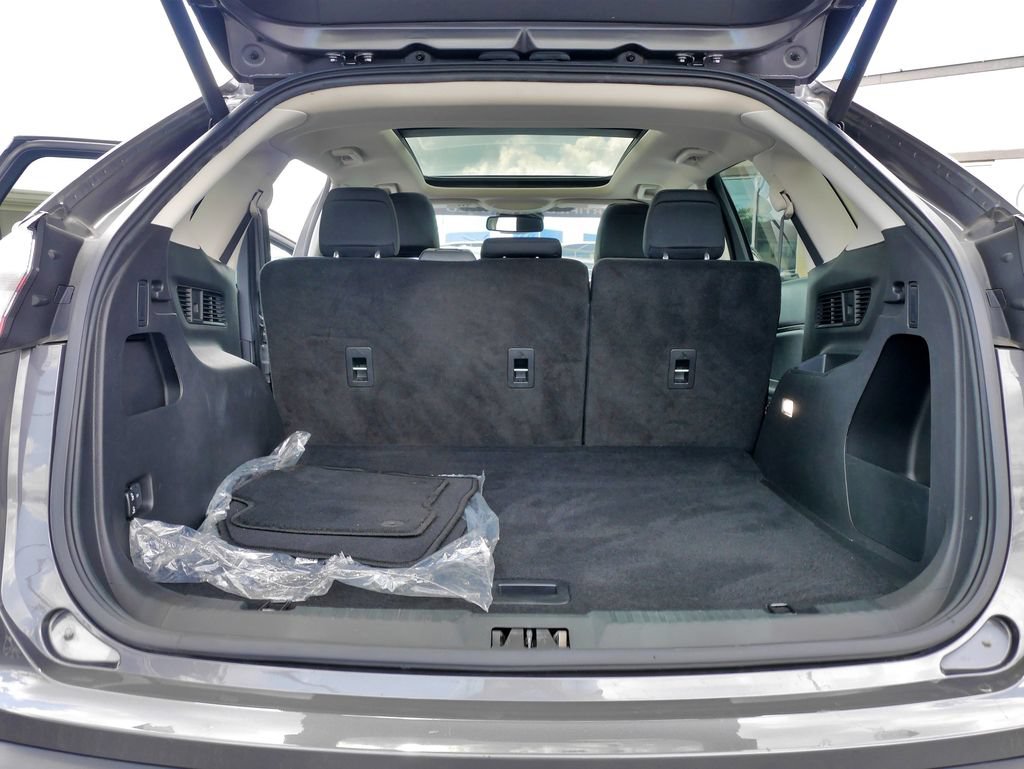 Used 2023 Ford Edge SEL w/ Convenience Package AWD/4WD image 17