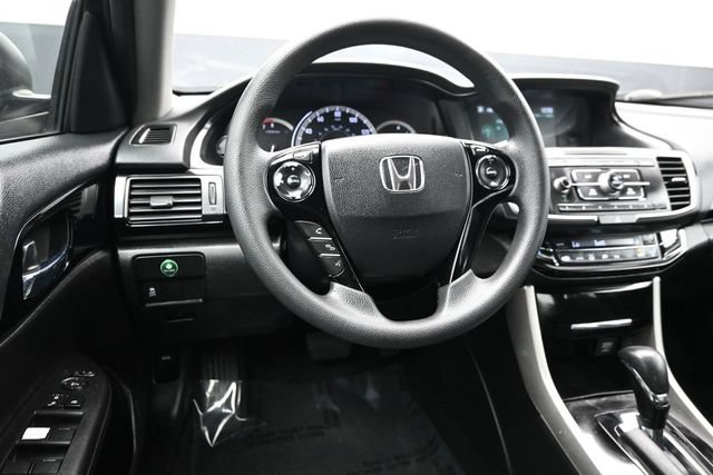 Used 2016 Honda Accord LX image 11
