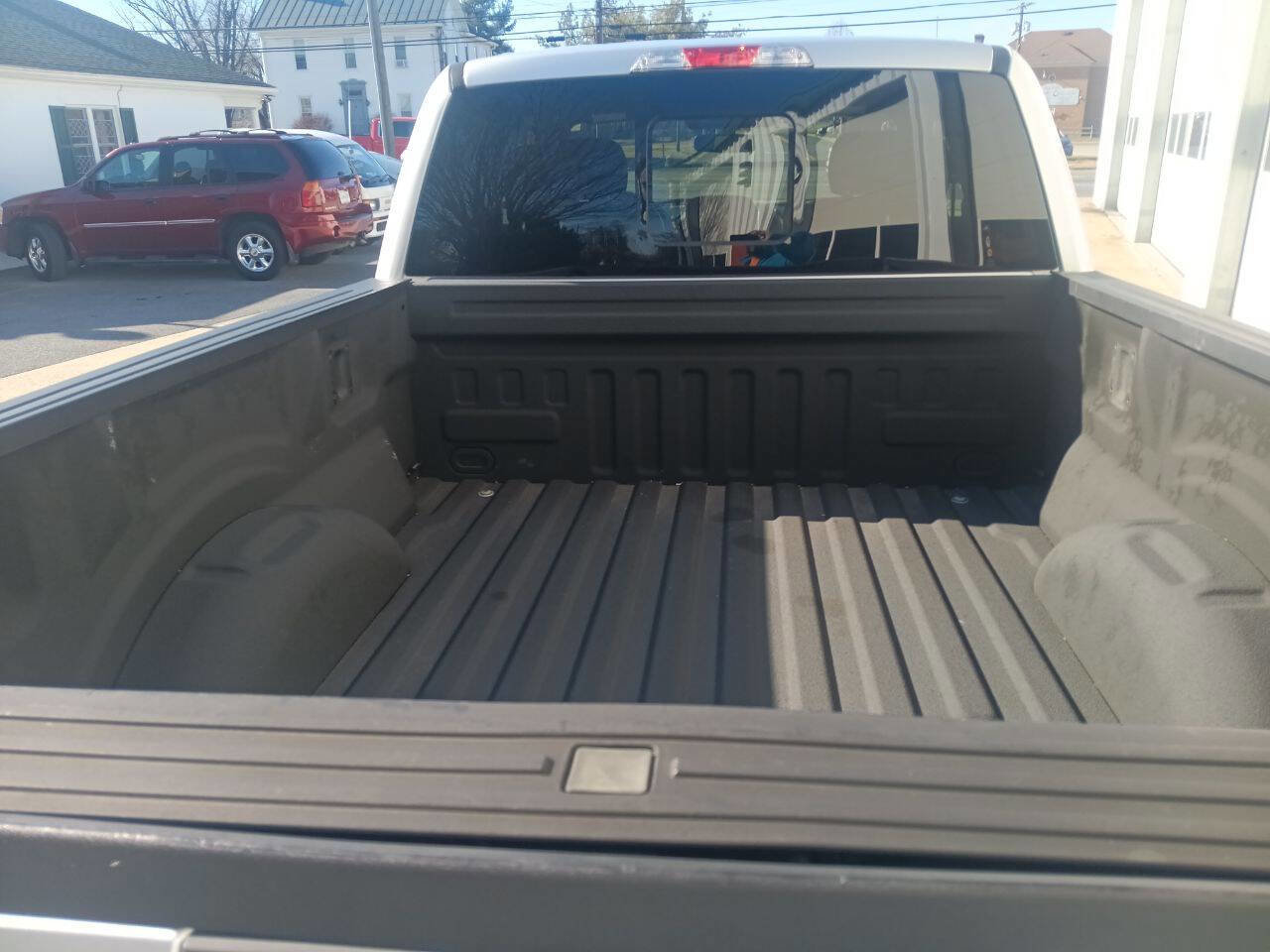 Used 2018 Ford F150 XLT w/ Equipment Group 302A Luxury image 11