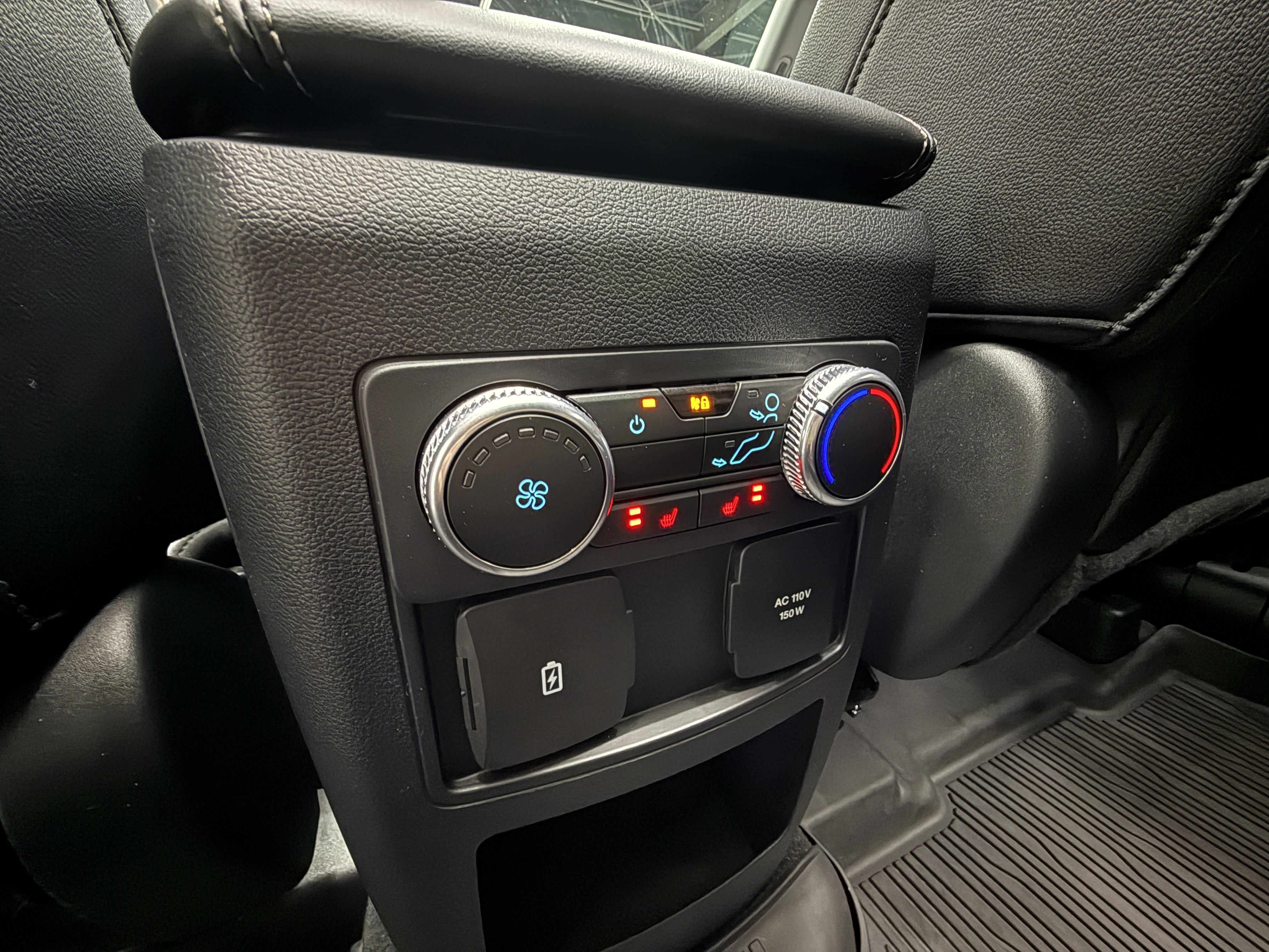 Used 2021 Ford Explorer Limited image 27