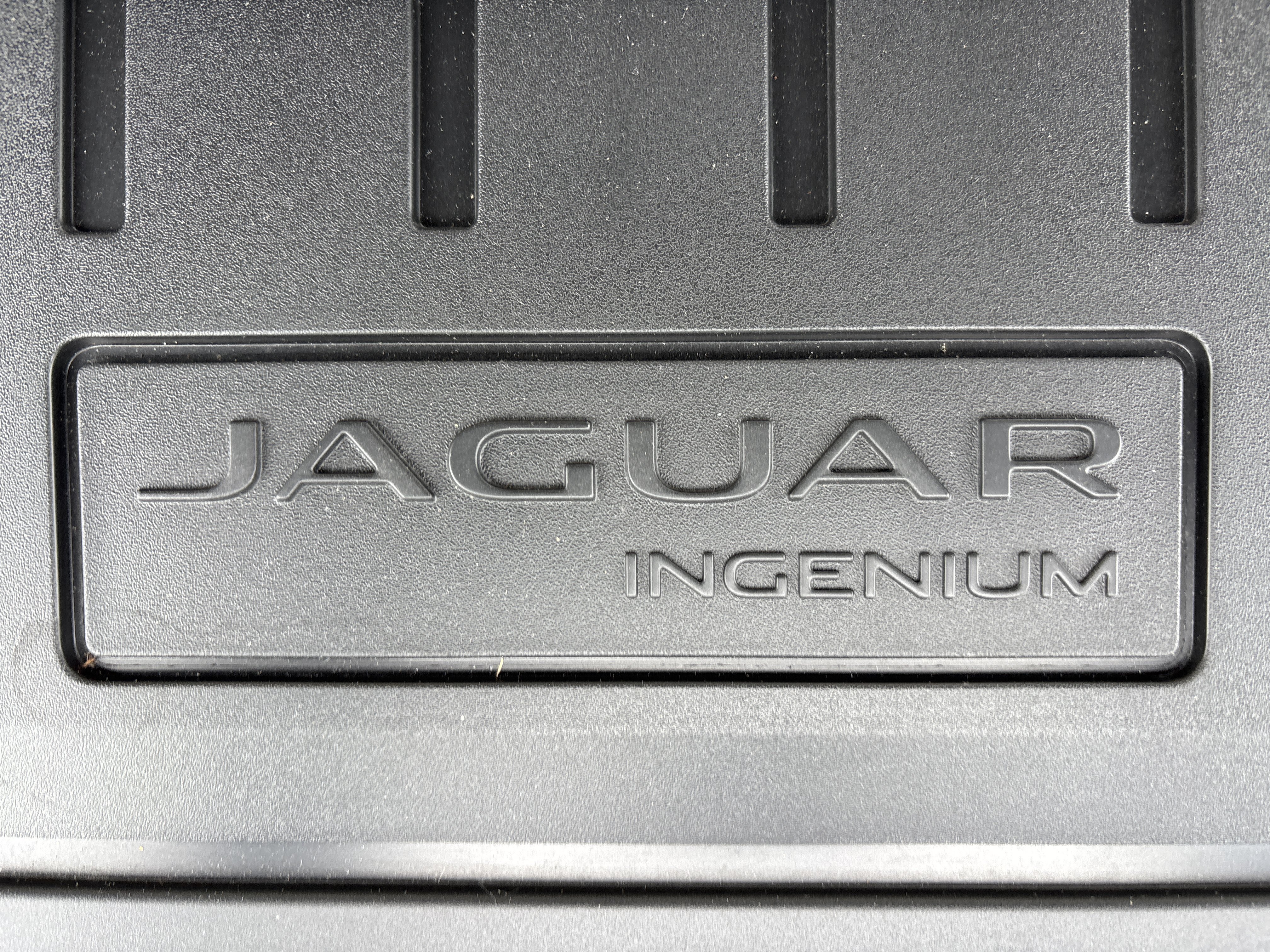 Certified 2023 Jaguar E-PACE SE AWD/4WD image 31