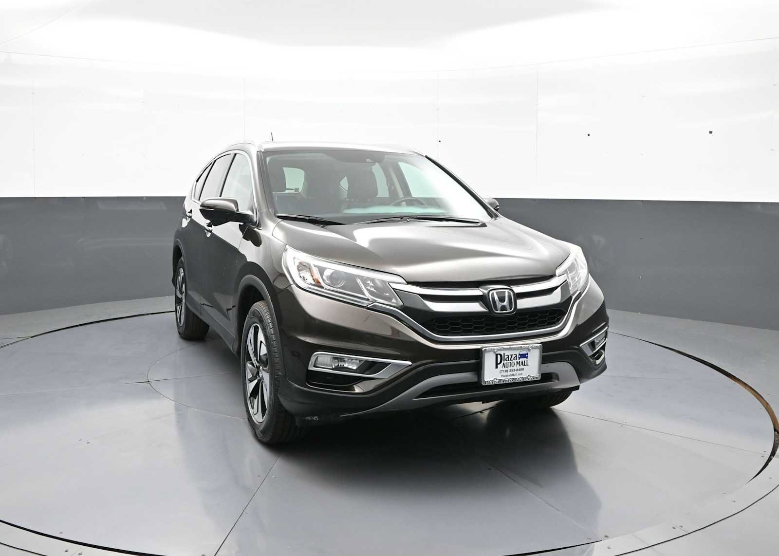 Used 2016 Honda CR-V Touring image 2
