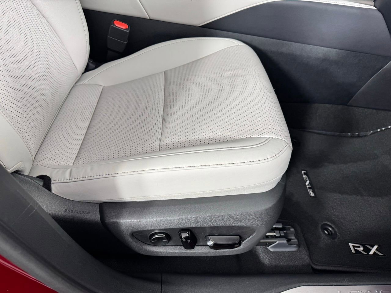 Used 2024 Lexus RX 350 AWD image 33