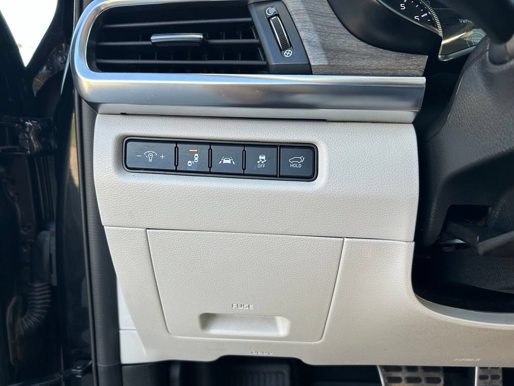 Used 2022 Kia Telluride SX w/ SX Prestige Package AWD/4WD image 19