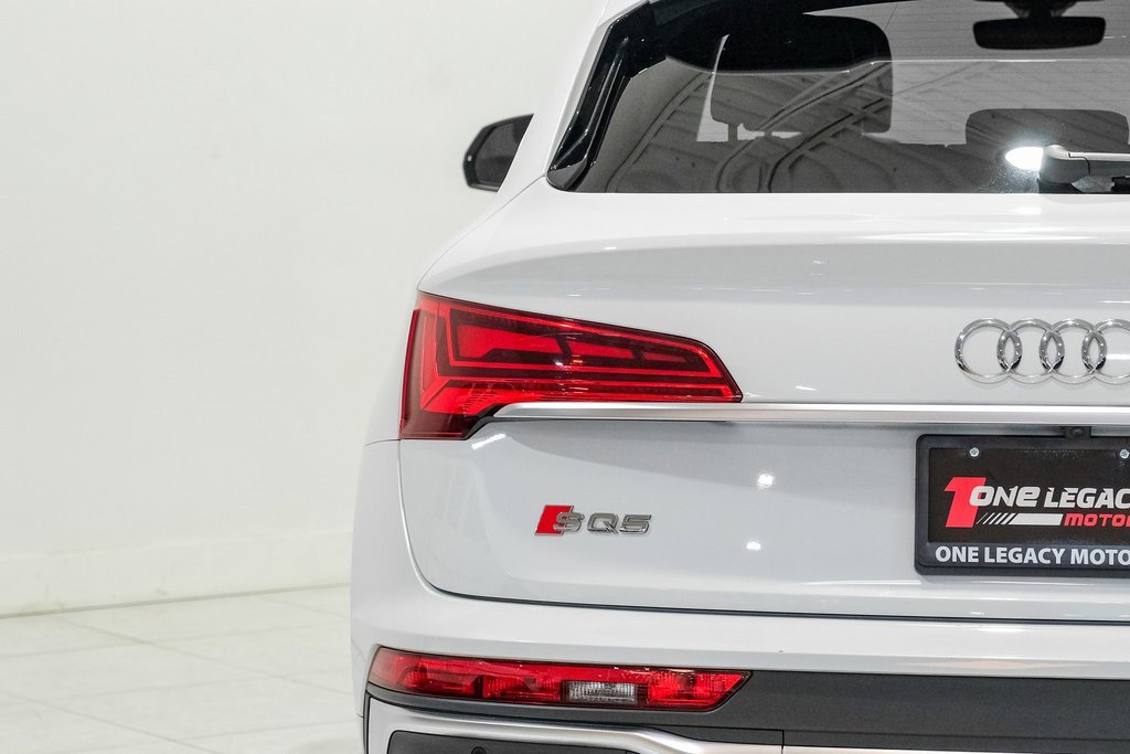 Used 2022 Audi SQ5 Premium Plus w/ Premium Plus Package image 44