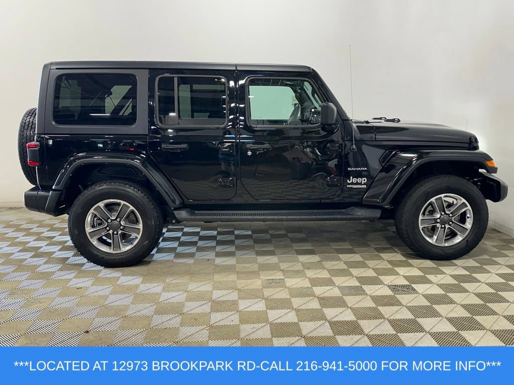 Used 2022 Jeep Wrangler Unlimited Sahara w/ LED Lighting Group AWD/4WD image 4
