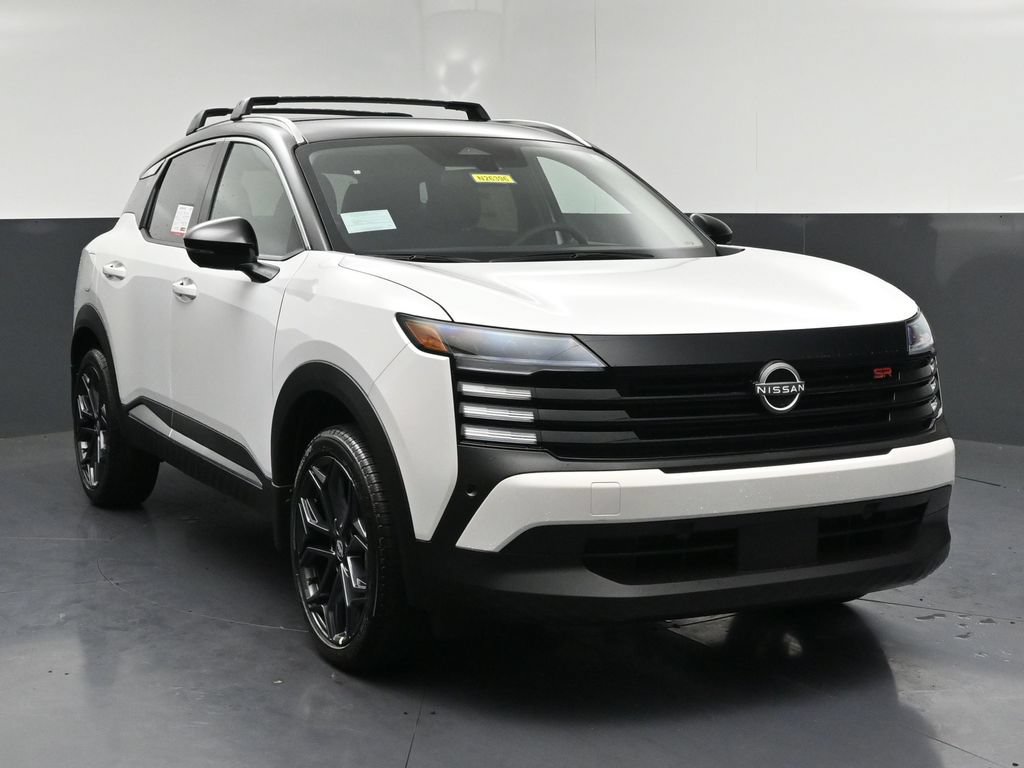 New 2026 Nissan Kicks SR w/ Cold Weather Package