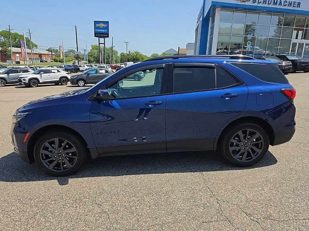 Used 2023 Chevrolet Equinox RS AWD/4WD image 6