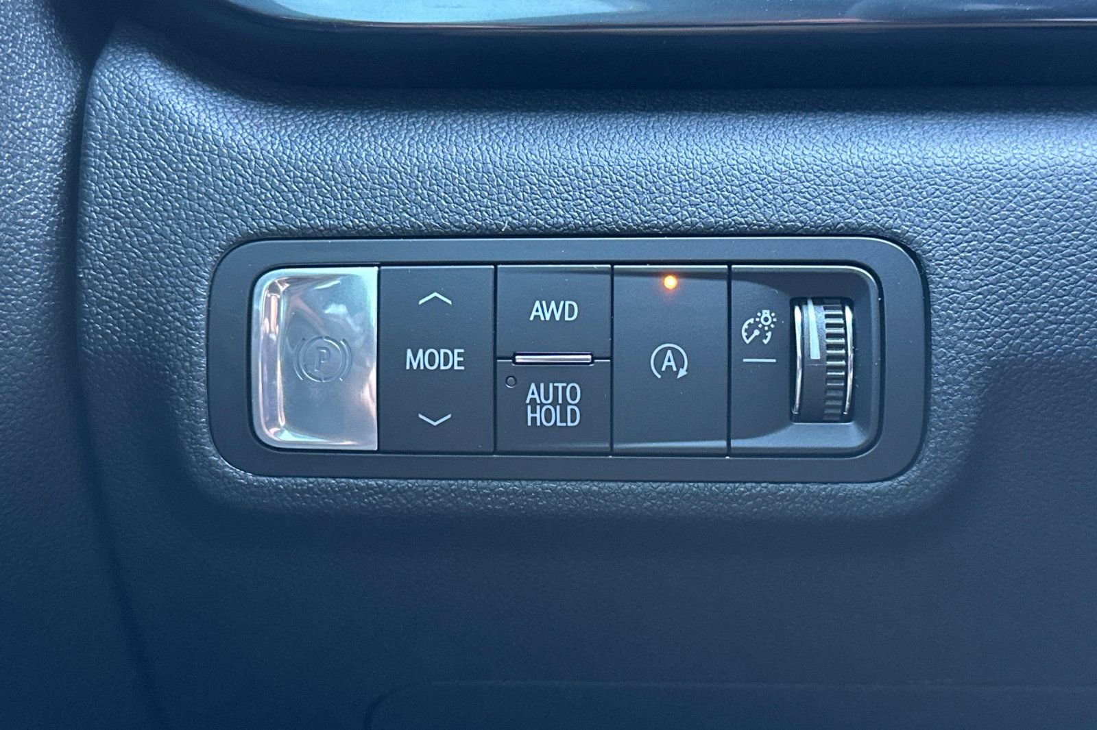 New 2026 GMC Terrain AT4 w/ Convenience Package III image 30