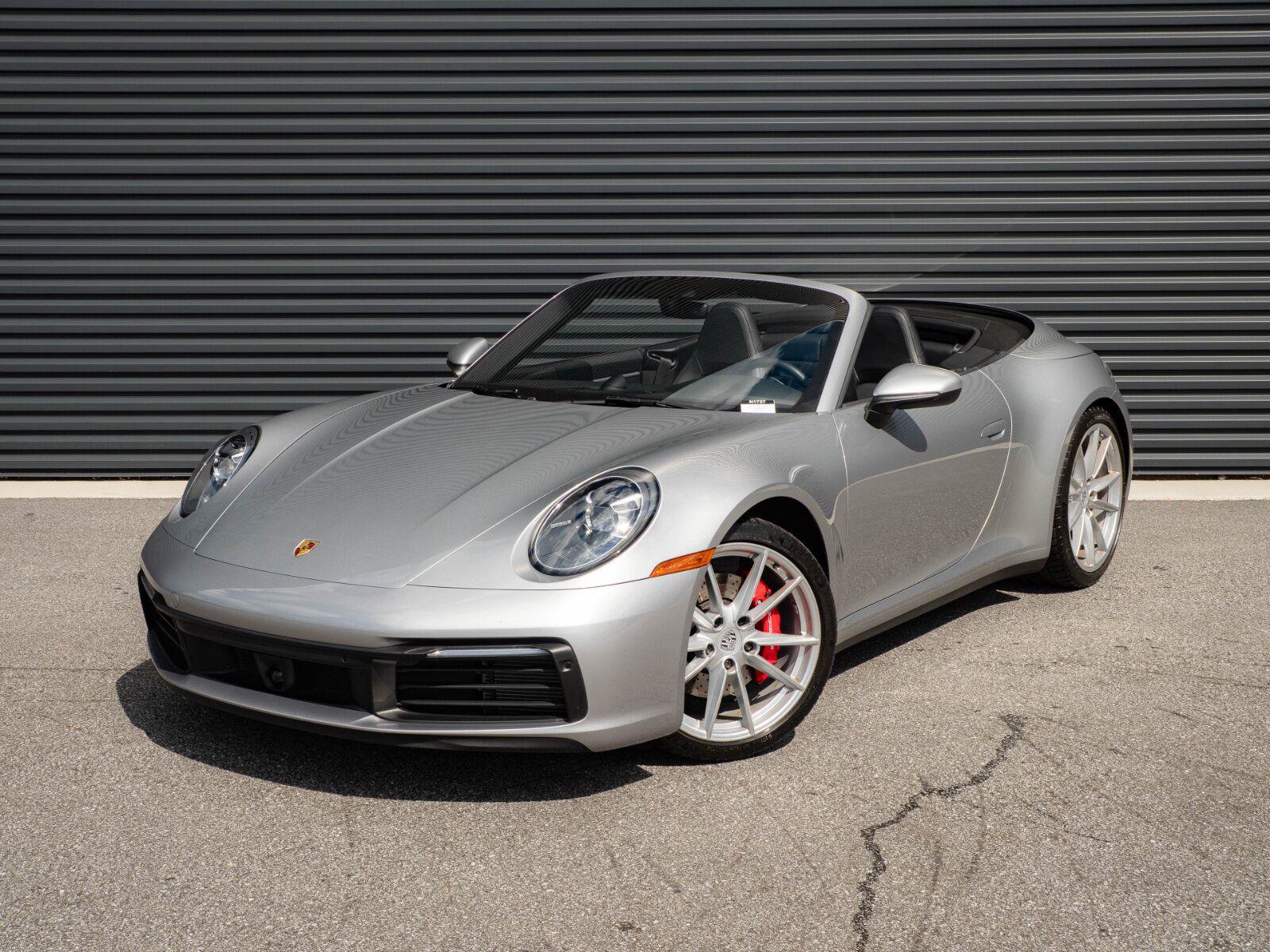 Certified 2020 Porsche 911 Carrera S RWD image 1