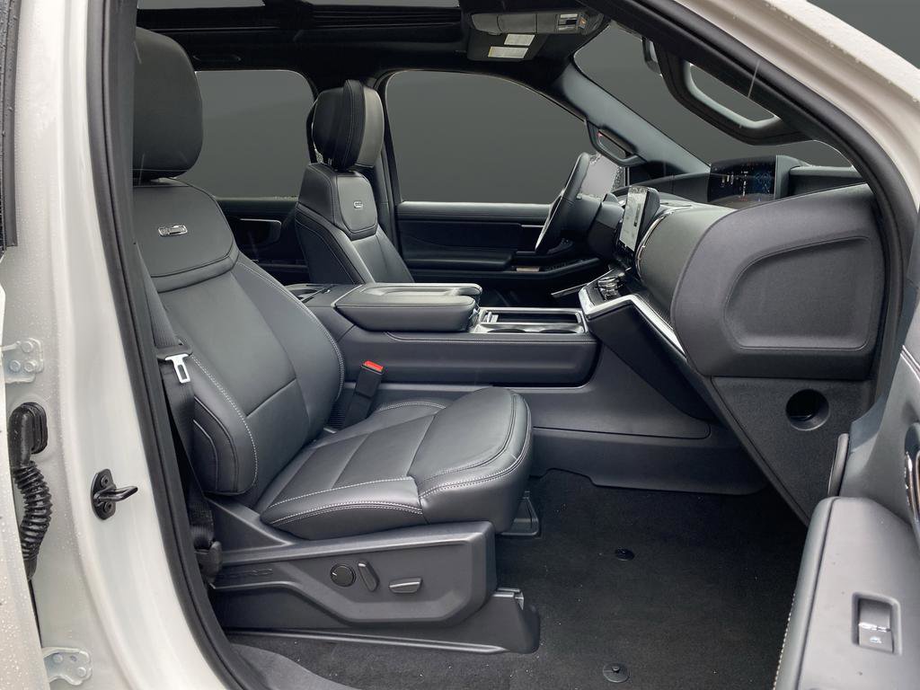 New 2026 Ford Expedition Max Platinum w/ Stealth Appearance Package AWD/4WD image 42