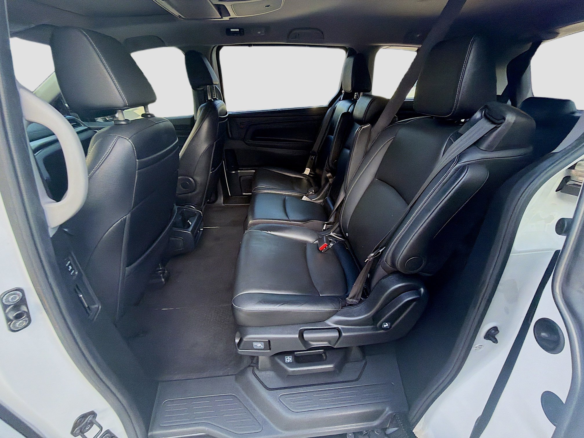 Certified 2023 Honda Odyssey Touring image 24