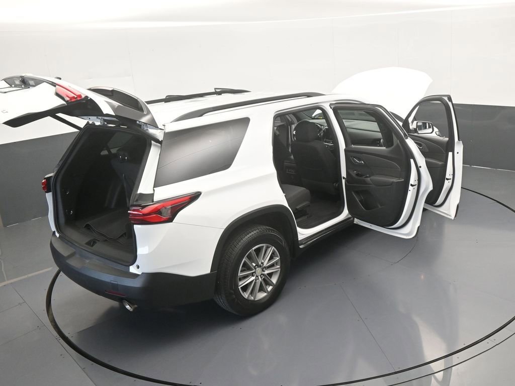 Used 2023 Chevrolet Traverse LT image 67