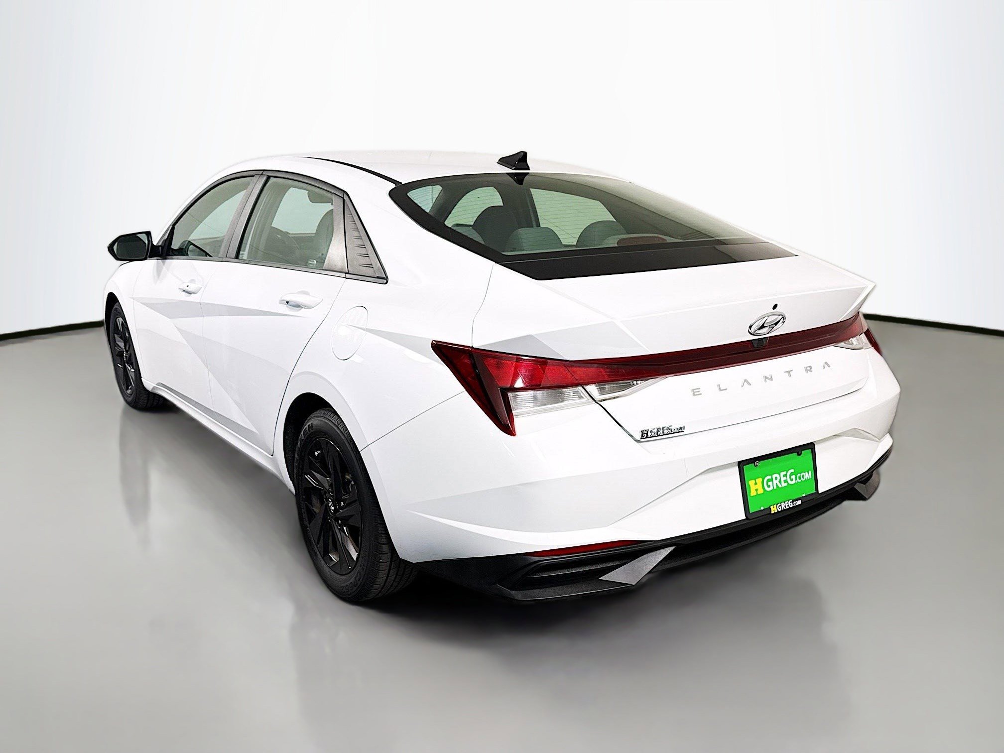 Used 2021 Hyundai Elantra SEL image 7