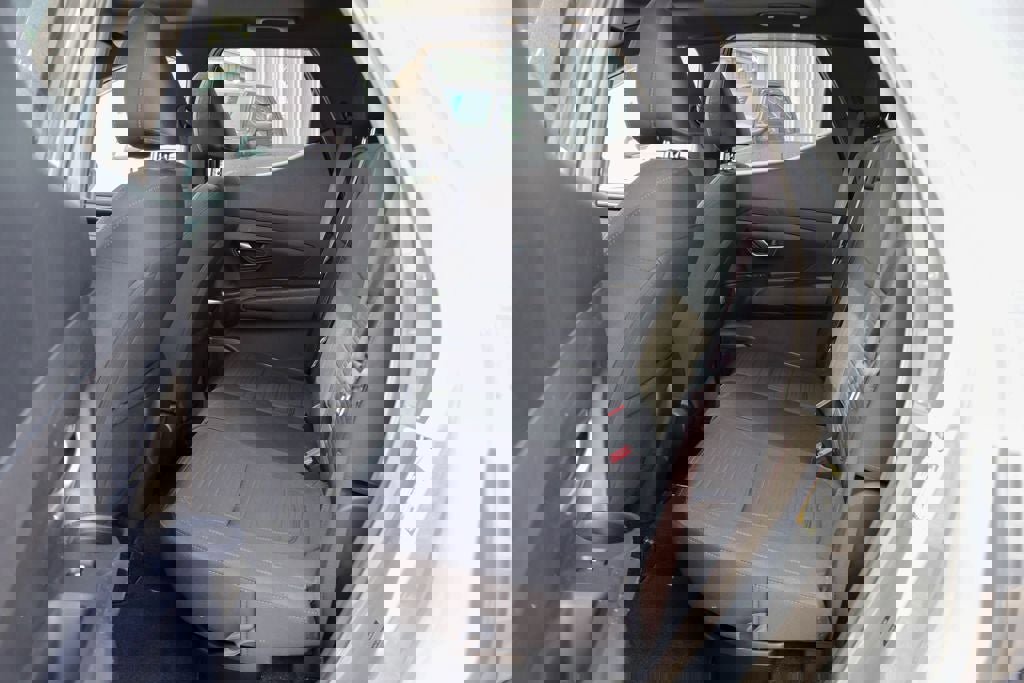 Used 2023 Hyundai Santa Cruz SEL Premium image 9