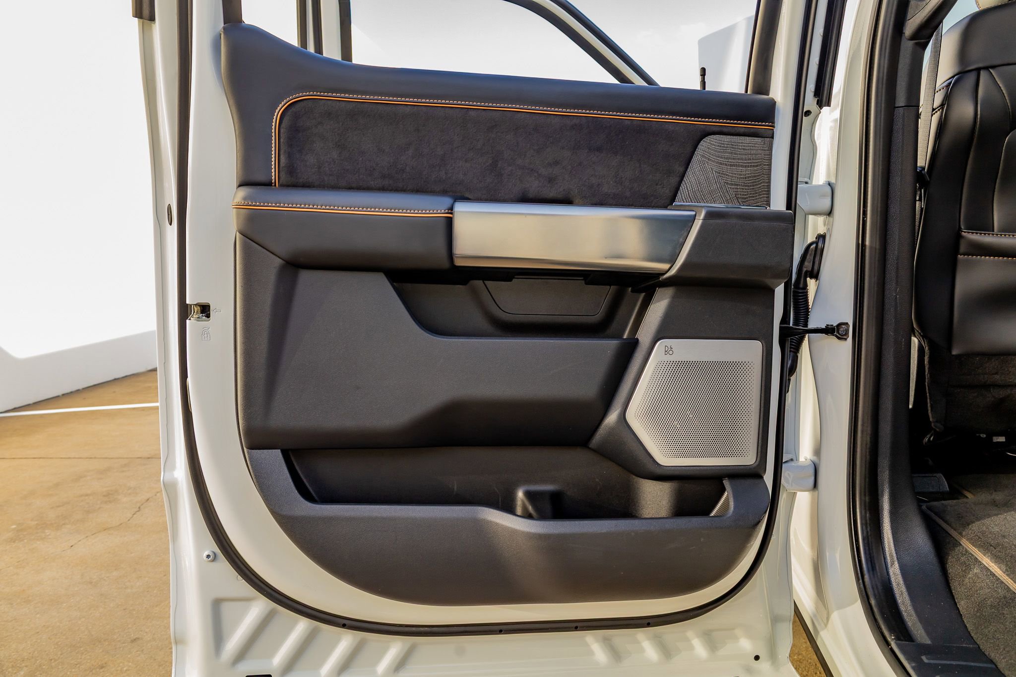 Used 2024 Ford F350 Platinum image 37