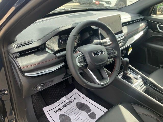New 2026 Jeep Compass Trailhawk AWD/4WD image 13