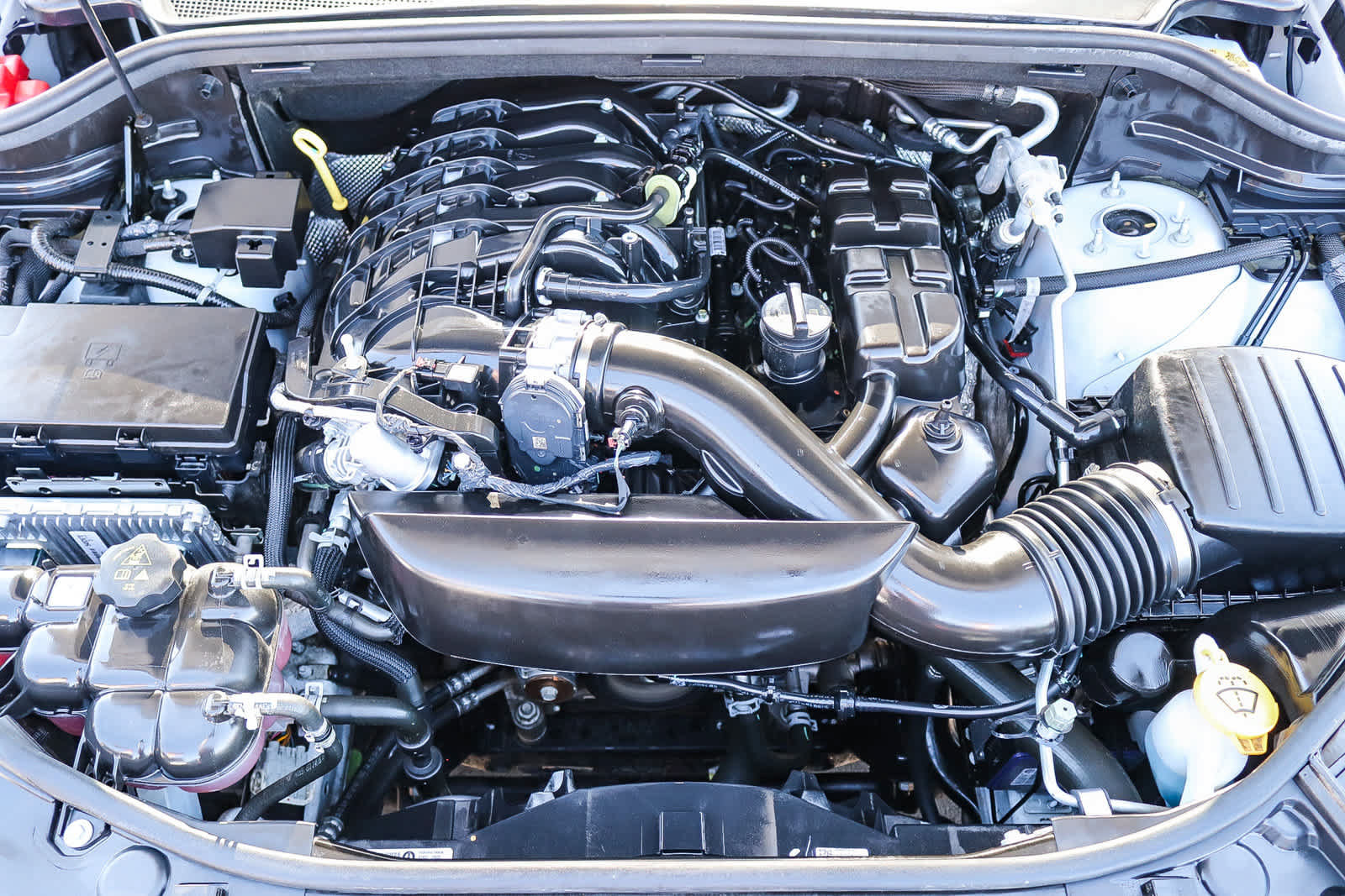 Used 2024 Dodge Durango GT RWD image 28