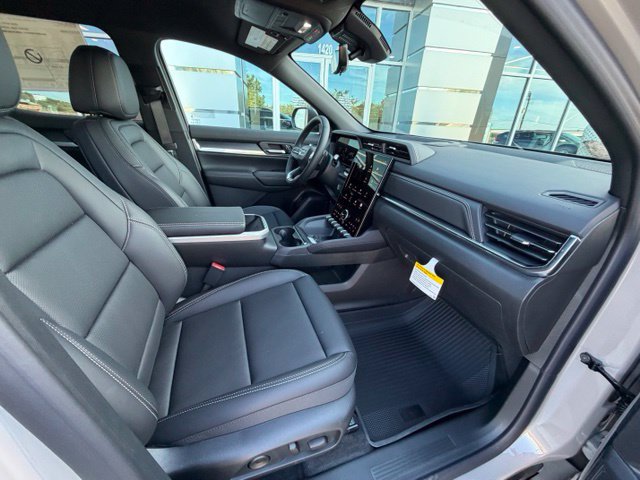 New 2027 GMC Terrain Elevation w/ Elevation Premium Package FWD image 20