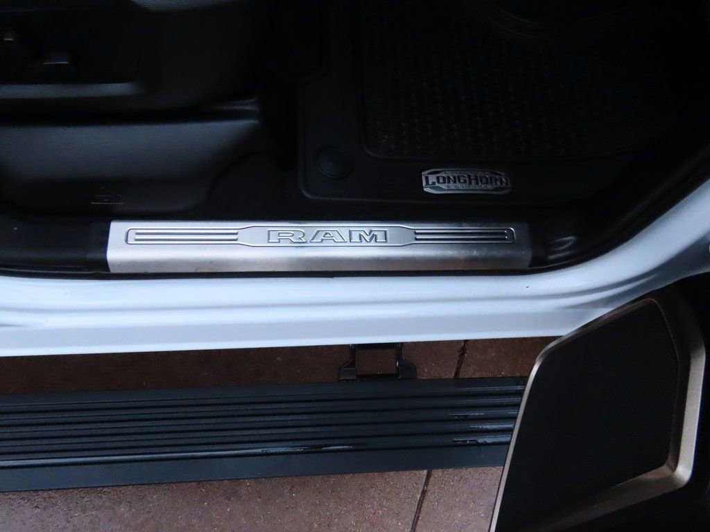 Used 2024 RAM 2500 Limited w/ Safety Group image 65