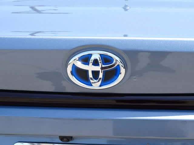 Used 2025 Toyota Corolla LE FWD image 9