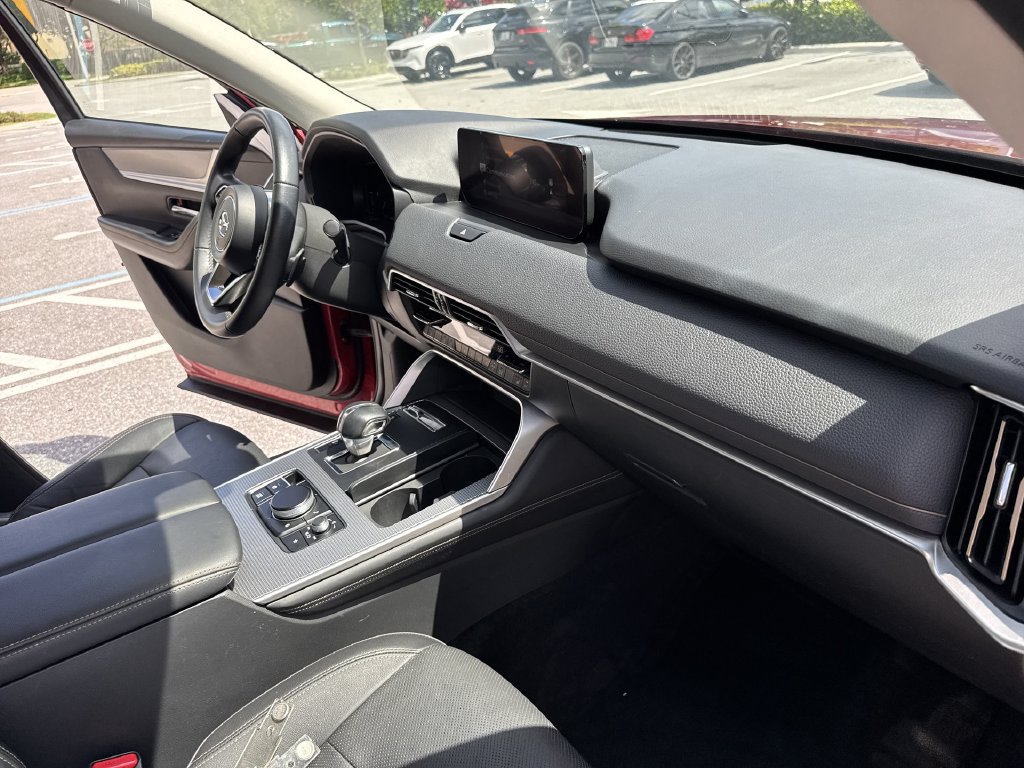 Certified 2024 MAZDA CX-90 Plug-In Hybrid w/ Preferred AWD/4WD image 32