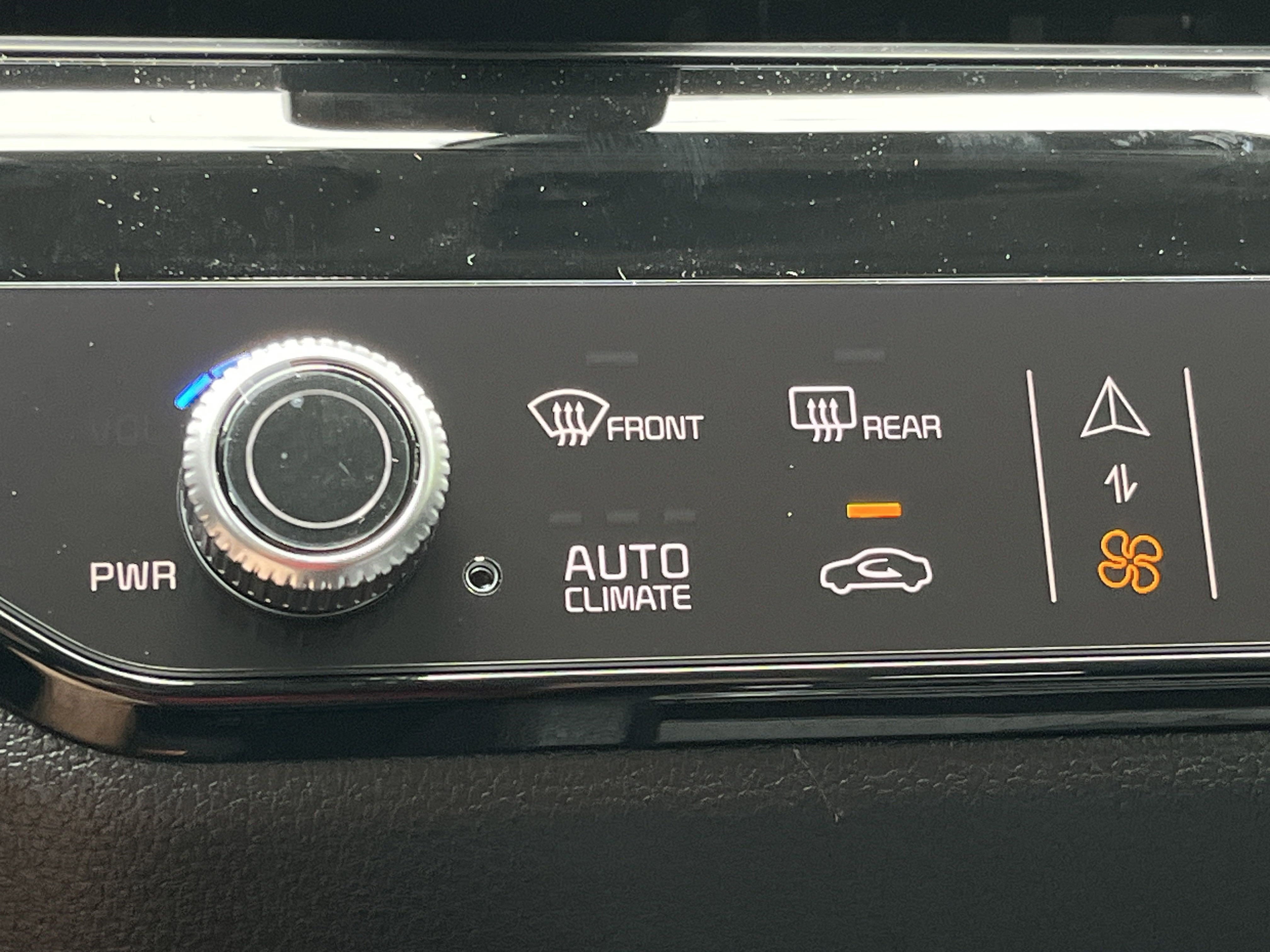 New 2026 Kia Sportage EX w/ EX Panorama Roof Package image 7