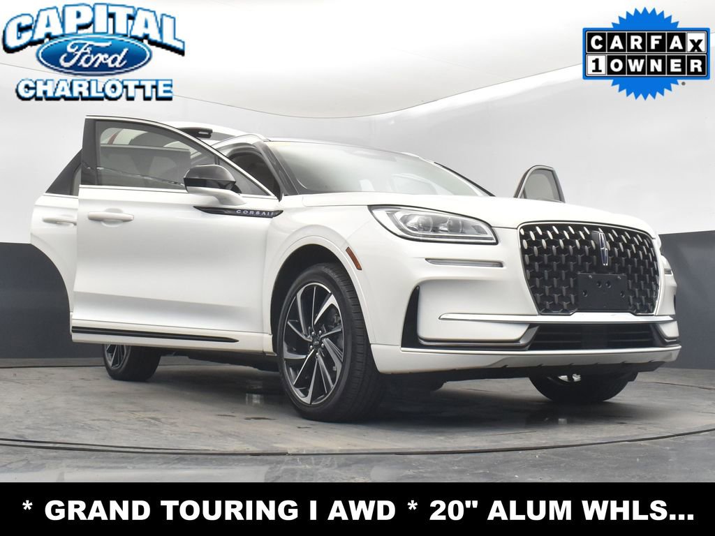 Used 2024 Lincoln Corsair Grand Touring w/ Rear Removable Package Tray image 38