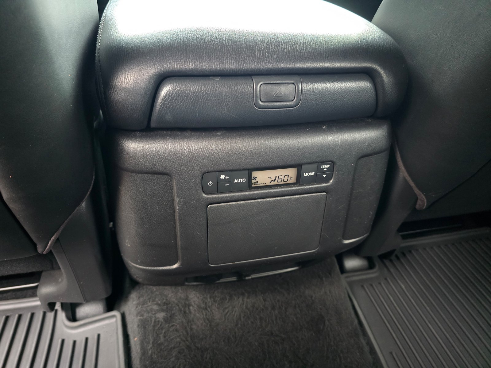 Used 2021 Nissan Armada SL AWD/4WD image 25