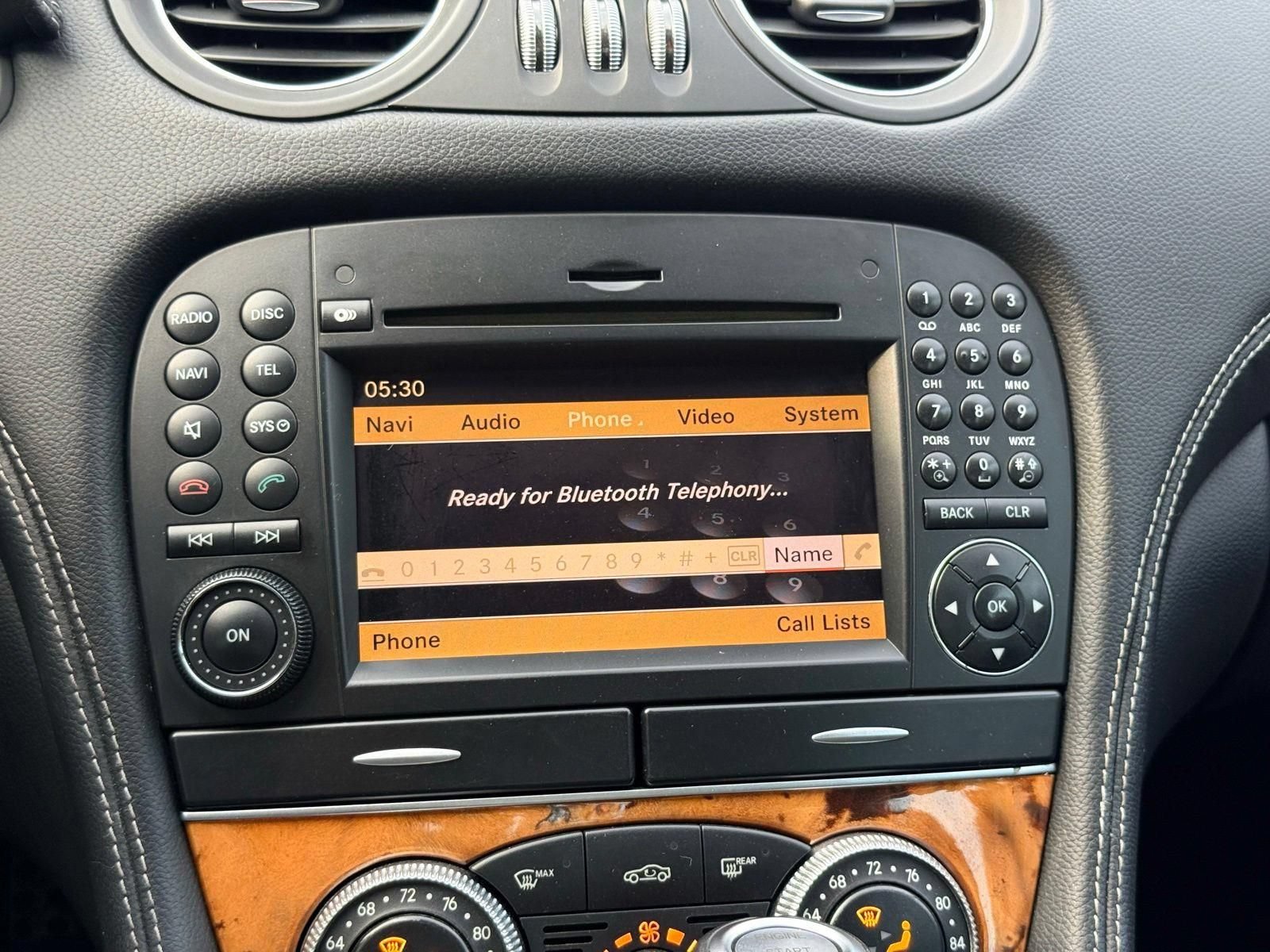 Used 2011 Mercedes-Benz SL 550 image 43