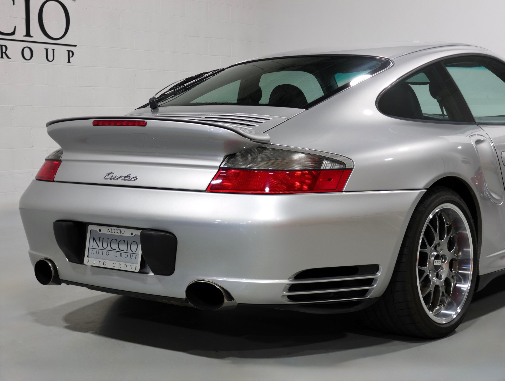 Used 2002 Porsche 911 Turbo AWD/4WD image 36