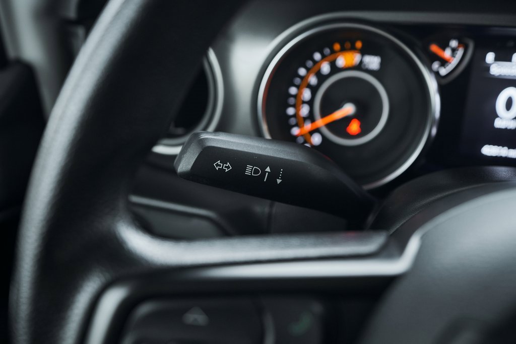 Used 2023 Jeep Wrangler Sport image 42