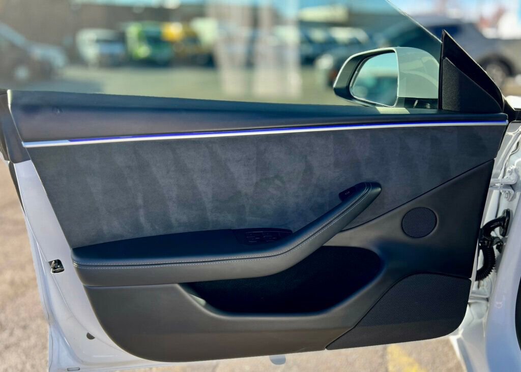 Used 2024 Tesla Model 3 Long Range image 12