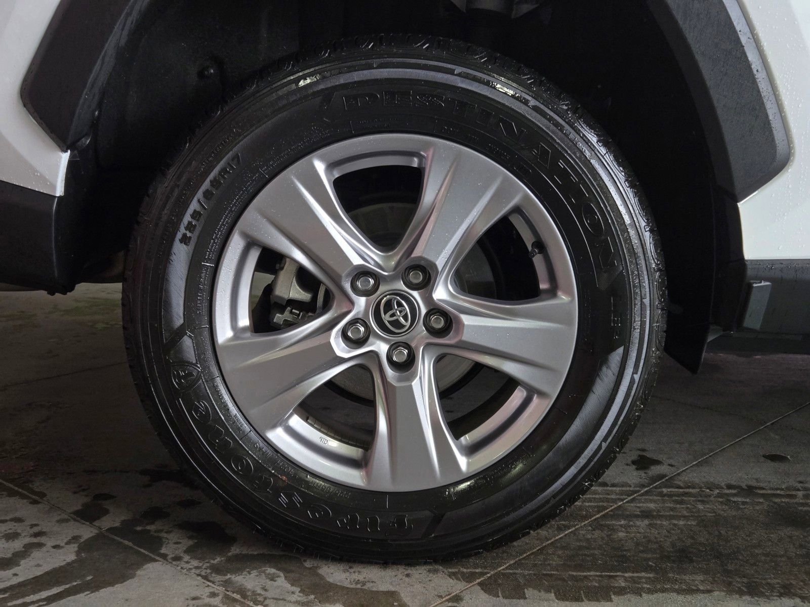 Certified 2025 Toyota RAV4 XLE w/ Convenience Package image 5
