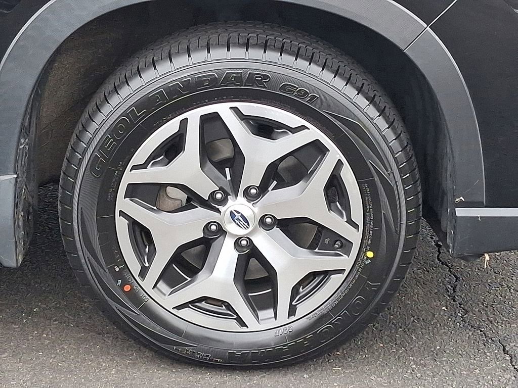 Used 2021 Subaru Forester Premium image 8
