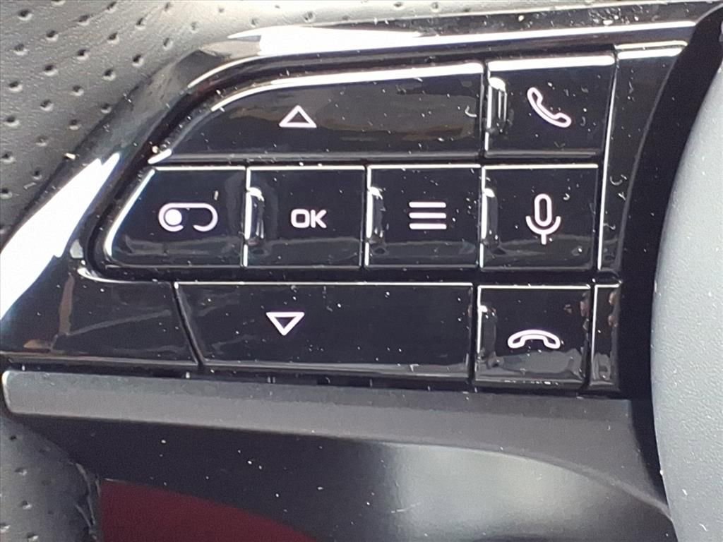 New 2026 Maserati Grecale Modena image 12