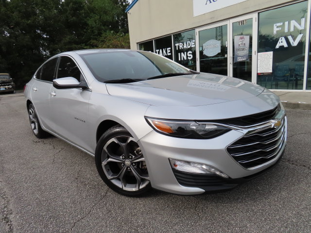 Used 2020 Chevrolet Malibu LT FWD image 1