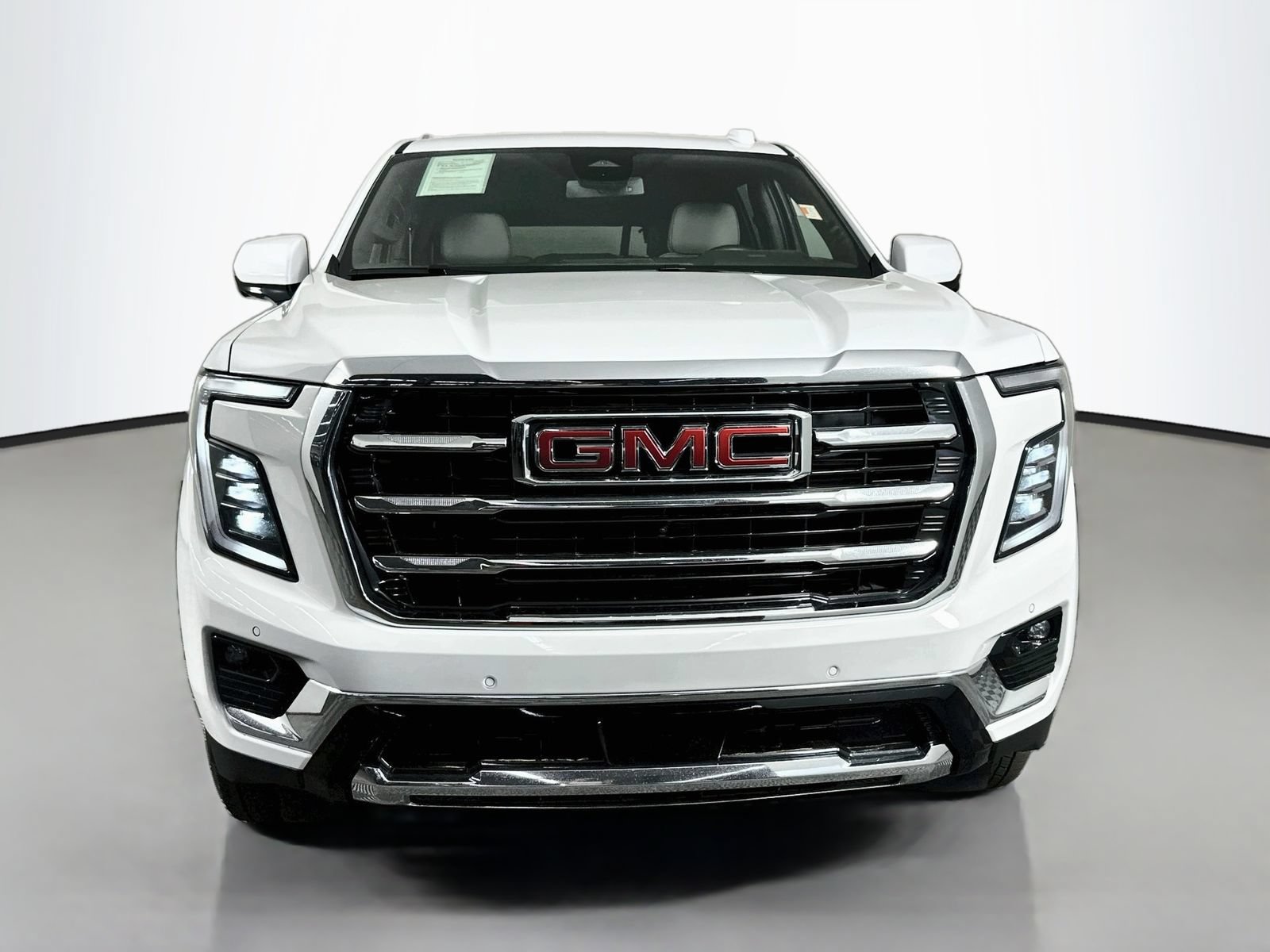 Used 2026 GMC Yukon XL Elevation AWD/4WD image 2