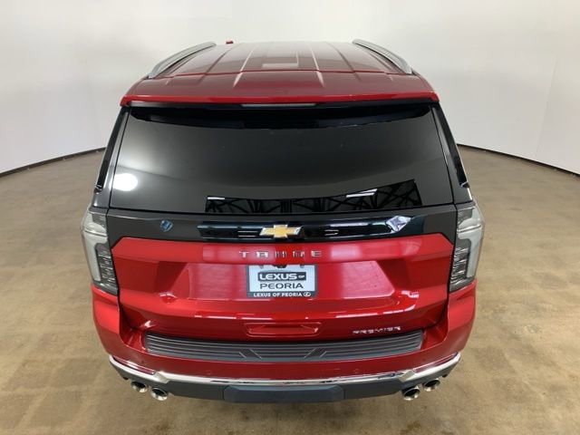 Used 2025 Chevrolet Tahoe Premier AWD/4WD image 11